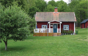 Two-Bedroom Holiday Home in Tjallmo in Tjällmo